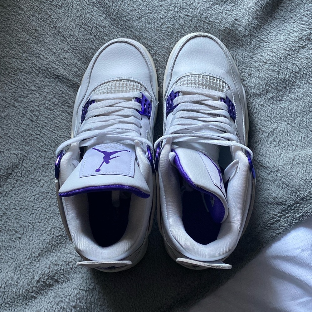 Jordan purple metallic 4’s (replica)
Worn about 5 times